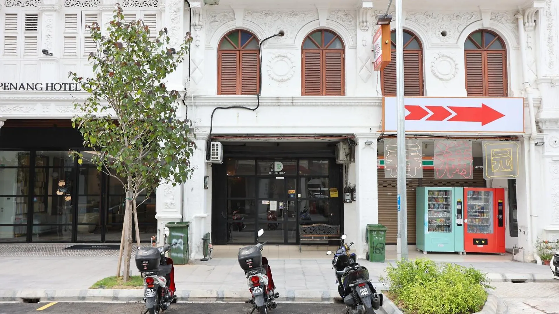 Guest house Dou Houz Georgetown Hotel